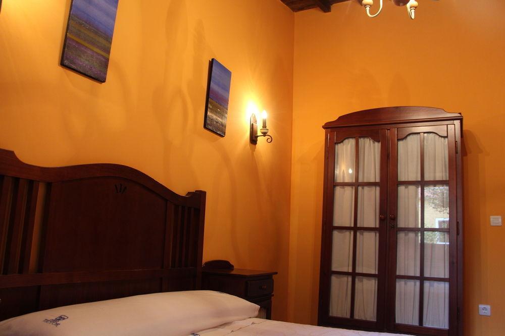 Apartamentos El Capricho Агеда Экстерьер фото